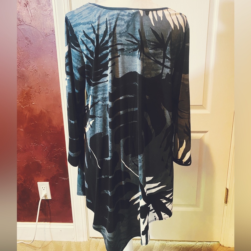 Clara Sun Woo Black & Gray Asymmetrical Tunic size M - Picture 3 of 5